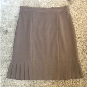 EAST 5th - Lt Brown Pencil Pleat Ruffle Skirt - 10